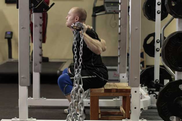 Chain Box Squat