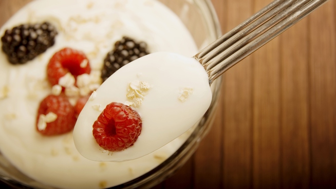 Yogurt with Berries 