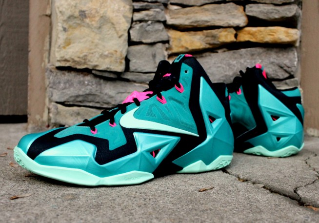 LeBron XI 'South Beach'