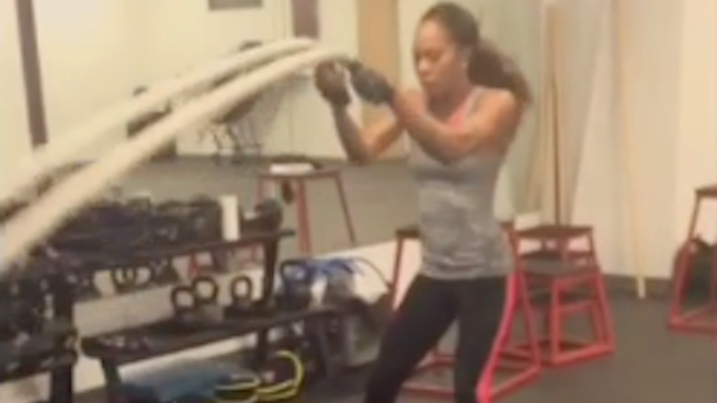 Sanya Richards-Ross Looking Sharp in the Gym, Training for Rio