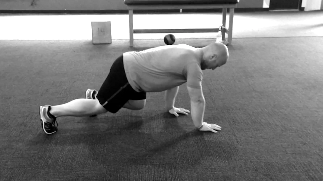 3 Bear Crawl Variations for Better Core Strength