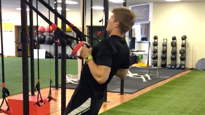 Suspension Trainer Two-Arm Row 