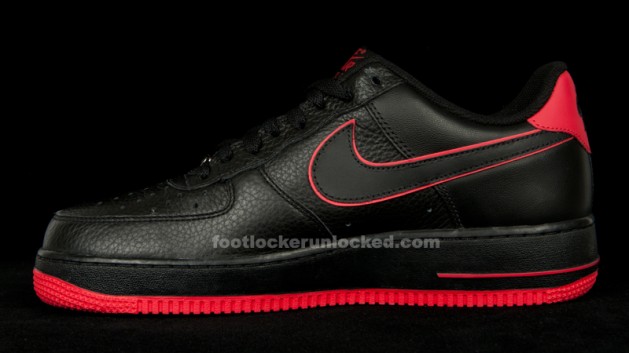 Nike Air Force 1 Low Black/Red