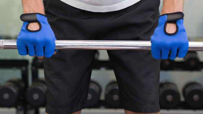 Should You Wear Lifting Gloves?