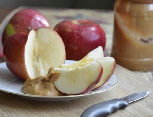 Registered Dietitians Reveal Their Favorite Ways to Eat Fruit