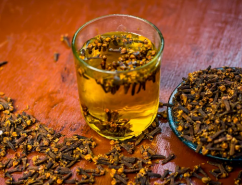 The Amazing Benefits of Clove Water